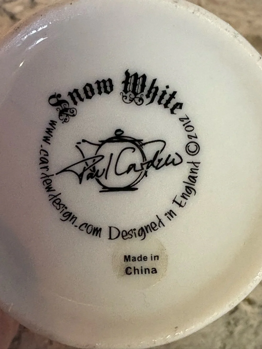 Snow White Accent Mug with Red Rose Detail Paul Cardew
